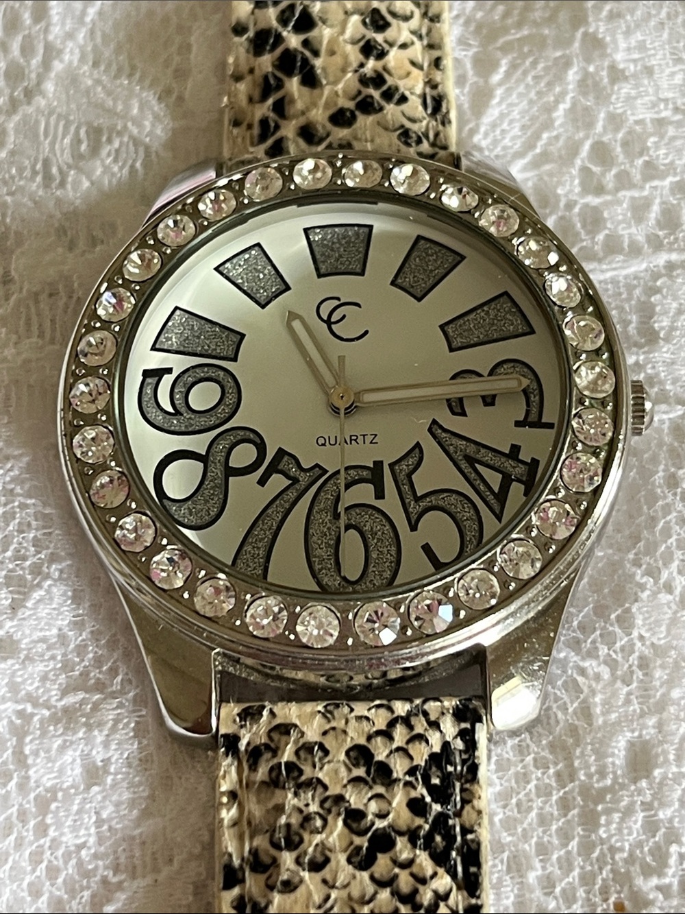 Crystal Bezel Fashion Quartz Watch - Snake Print Band